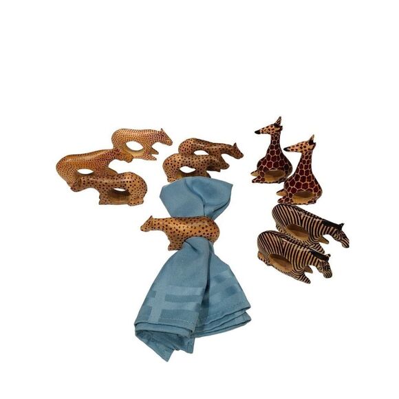 Hand Carved Wood Africa Safari Wild Animals Napkin Ring Holders Set of 10 EUC - Picture 1 of 10